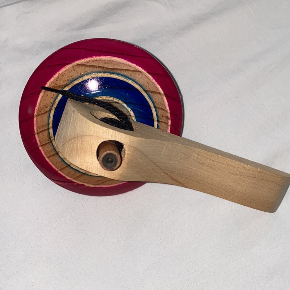 Large spinning top